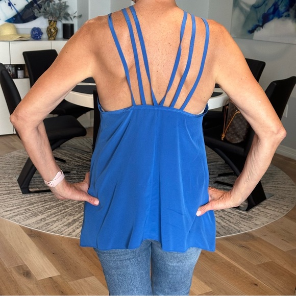 BCBG Max Azria Kasia Sleeveless Asymmetrical Top Blue Medium - Picture 2 of 8